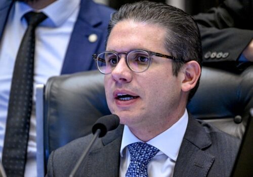 Hugo Motta decisão IOF