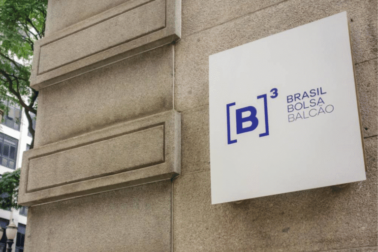 Foto da fachada da B3 (Bolsa de Valores do Brasil)