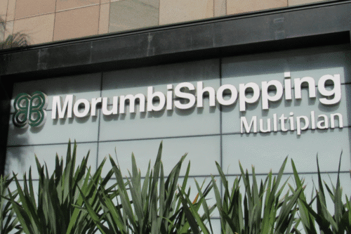 Foto da fachada do Morumbi Shopping Multiplan.