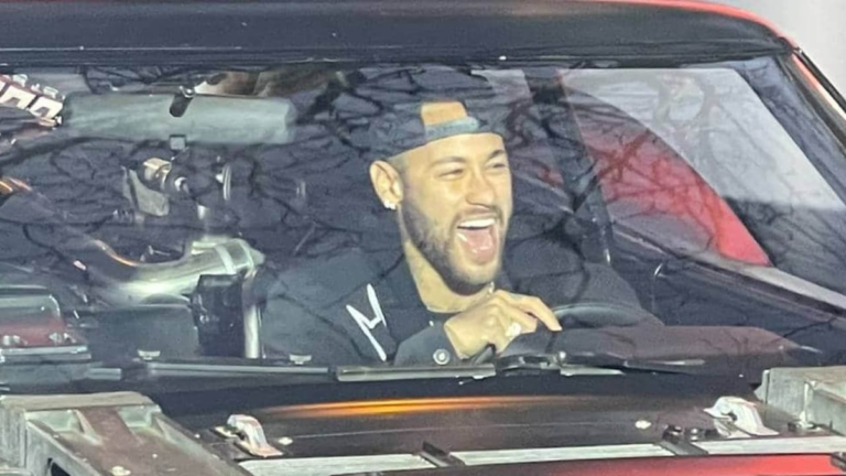 Quais são os carros do Neymar? Lista completa com valores