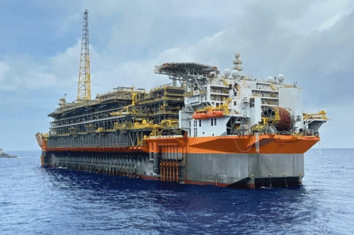 Petrobras (PETR4) pode aumentar produção do Almirante Tamandaré