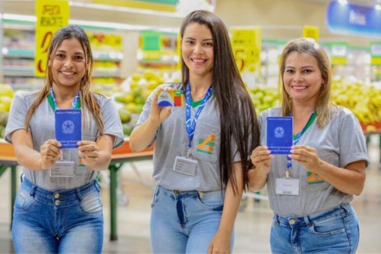 Aumento do Bolsa Família pode elevar renda dos brasileiros em 2026, diz XP