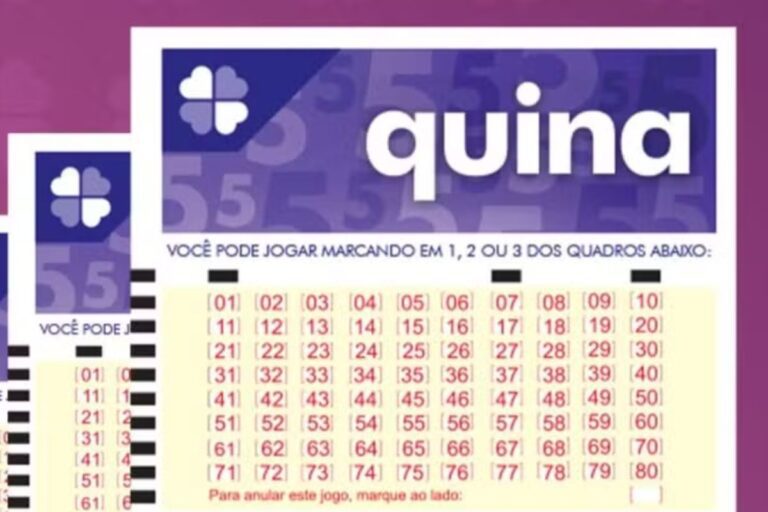 Bingo quina, jogo de azar com cartões numerados de 1 a 80, usado para jogar e marcar números durante a partida de forma divertida e social.
