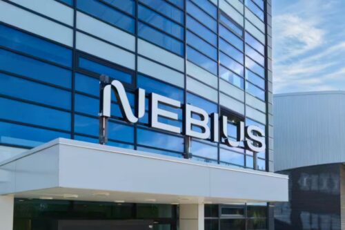 Fachada da sede da Nebius, empresa de IA que firmou contrato bilionário com a Microsoft em 2025.