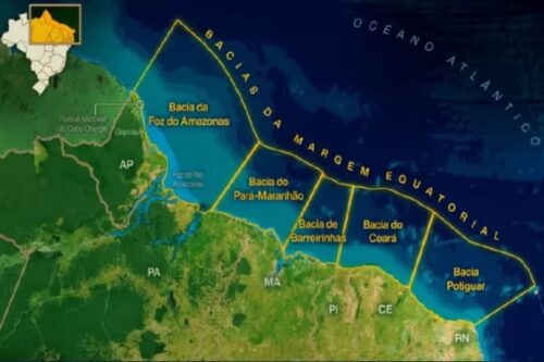 Mapa das principais Bacias Hidrográficas da Amazônia e suas divisões, incluindo Bacia da Foz do Amazonas, Bacia do Pará-Maranhão, Bacia de Barreirinhas, Bacia do Ceará e Bacia Potiguar, destacando a fronteira entre Brasil e Oceano Atlântico.